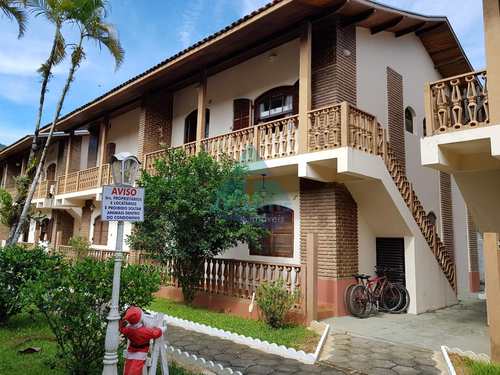 Apartamento, código 934 em Ubatuba, bairro Maranduba