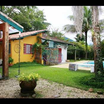 Casa em Caraguatatuba, bairro Tabatinga