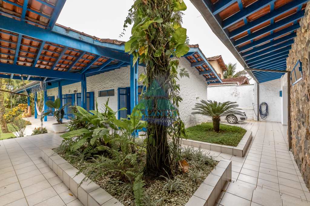 Casa em Ubatuba, no bairro Condomínio Lagoinha