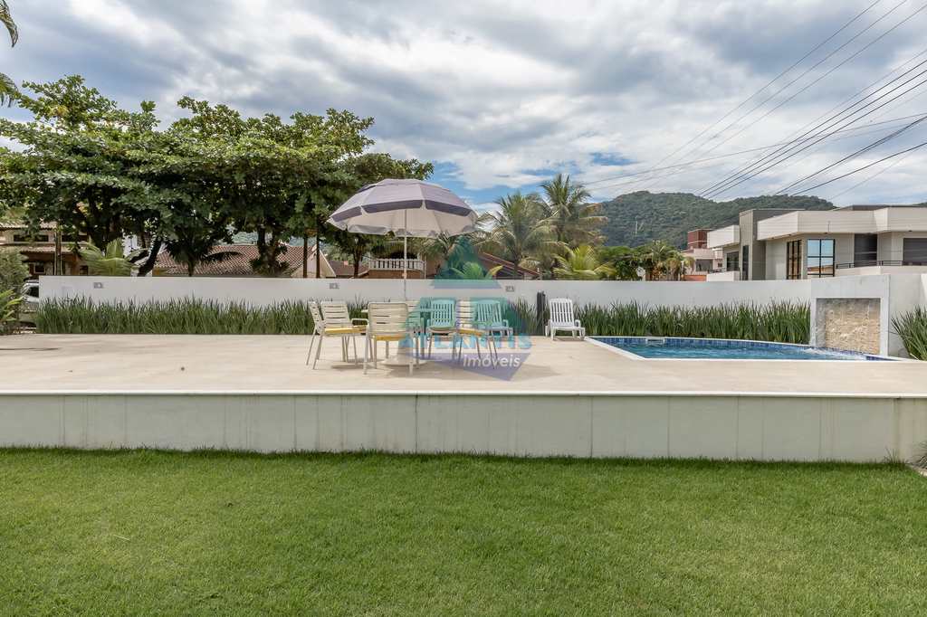 Casa em Ubatuba, no bairro Condomínio Lagoinha