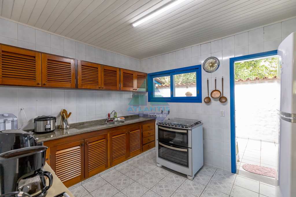 Casa em Ubatuba, no bairro Condomínio Lagoinha