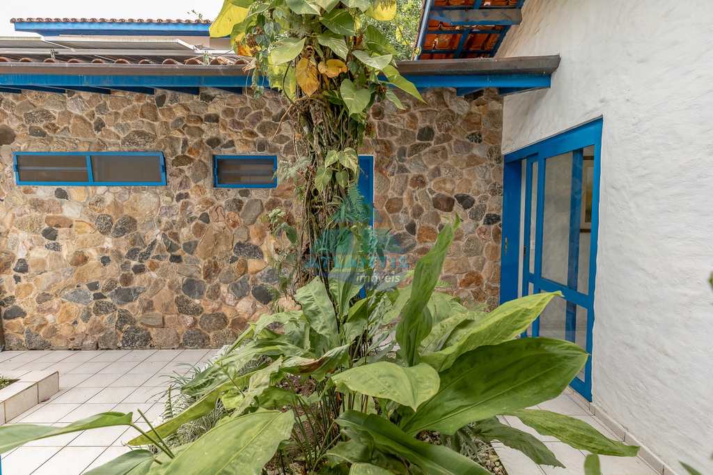 Casa em Ubatuba, no bairro Condomínio Lagoinha