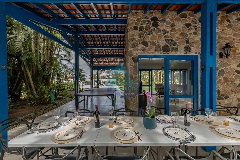 Casa em Ubatuba, no bairro Condomínio Lagoinha