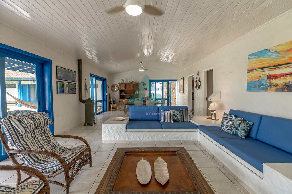 Casa em Ubatuba, no bairro Condomínio Lagoinha