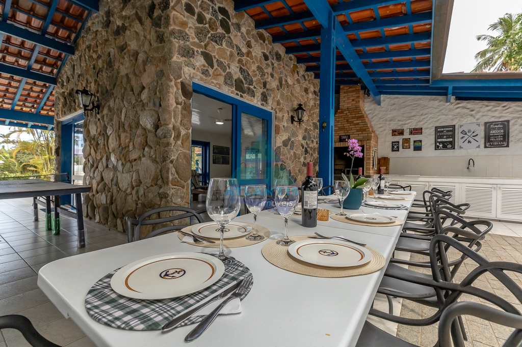 Casa em Ubatuba, no bairro Condomínio Lagoinha