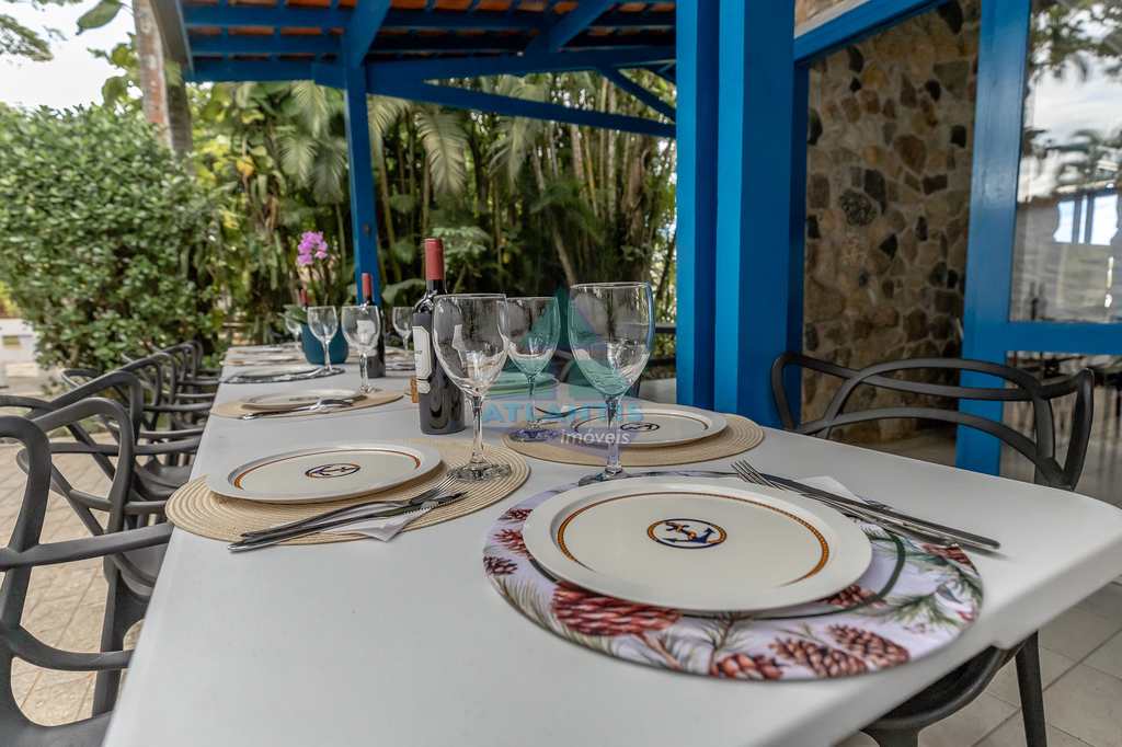 Casa em Ubatuba, no bairro Condomínio Lagoinha