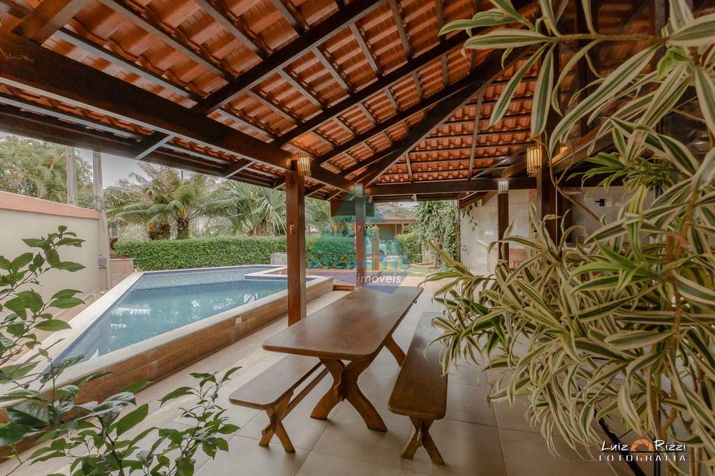 Casa em Ubatuba, no bairro Condomínio Lagoinha