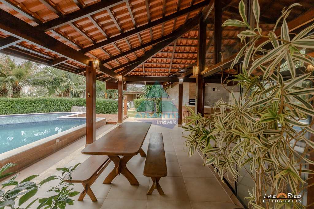 Casa em Ubatuba, no bairro Condomínio Lagoinha