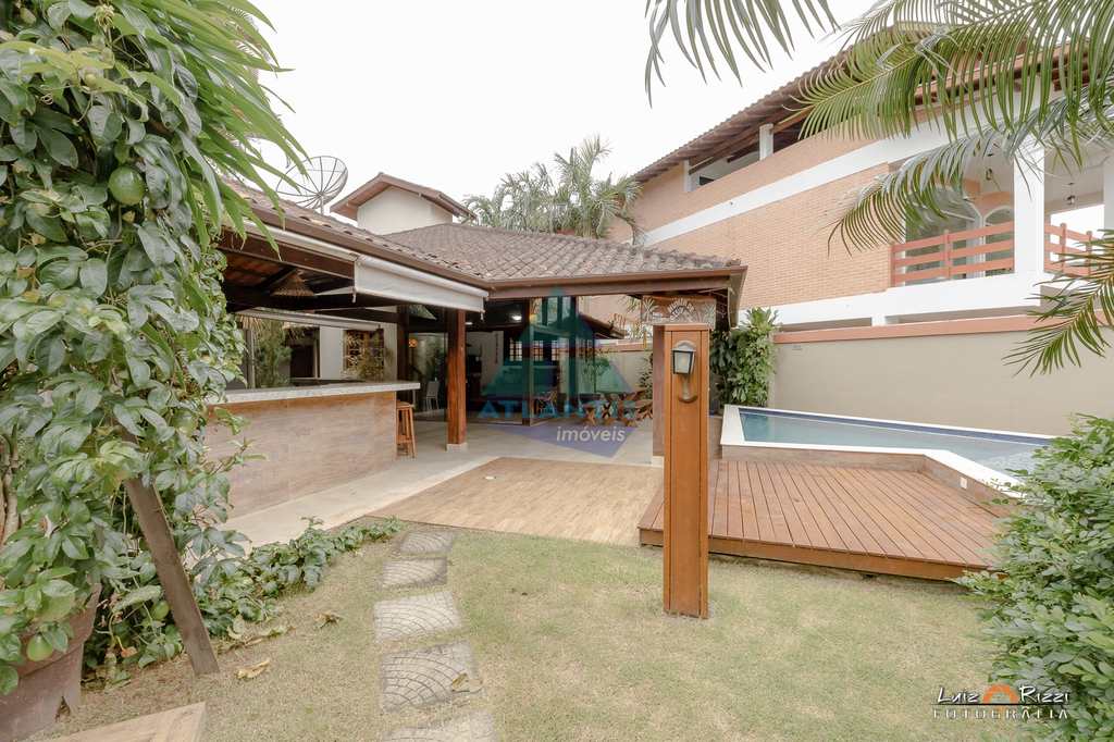 Casa em Ubatuba, no bairro Condomínio Lagoinha