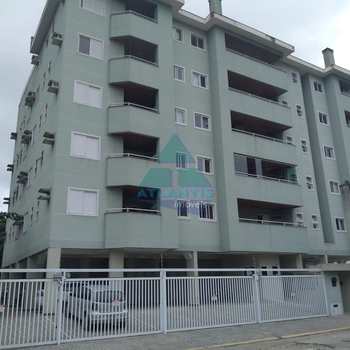 Apartamento em Ubatuba, bairro Itagua