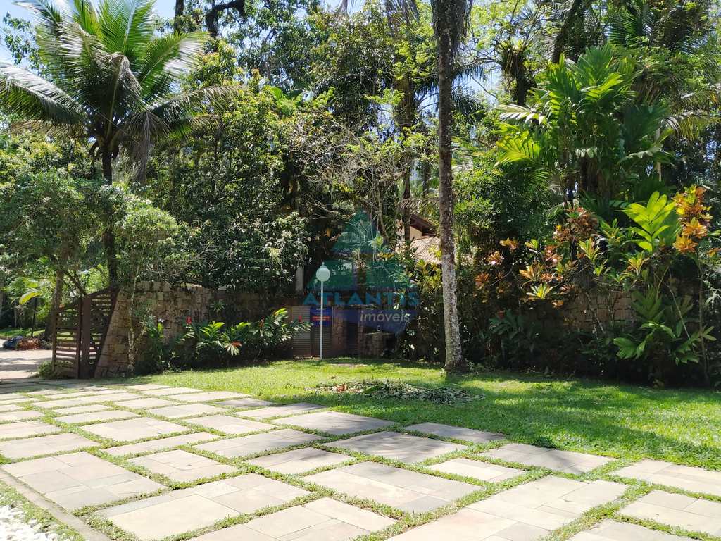 Casa em Ubatuba, no bairro Domingas Dias