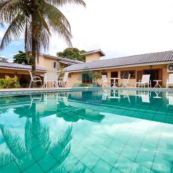 Casa em Ubatuba, bairro Lázaro