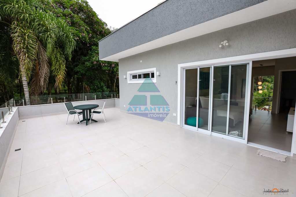 Casa em Ubatuba, no bairro Condominio Capitanias
