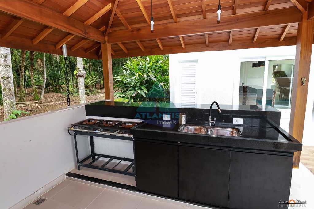 Casa em Ubatuba, no bairro Condominio Capitanias