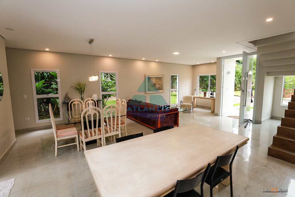 Casa em Ubatuba, no bairro Condominio Capitanias
