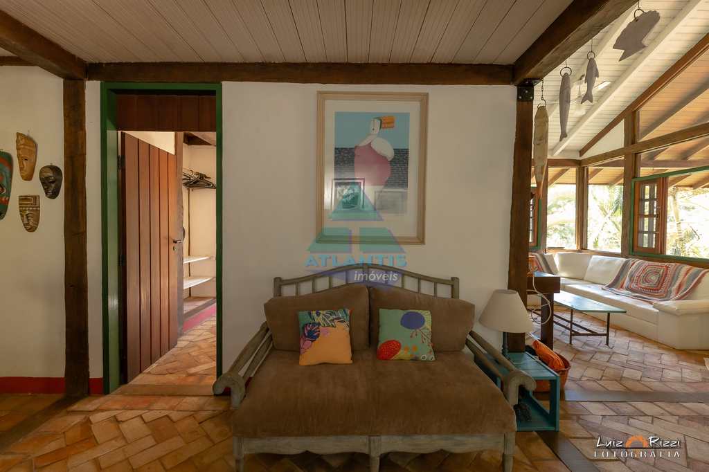 Casa em Ubatuba, no bairro Praia Grande do Bonete