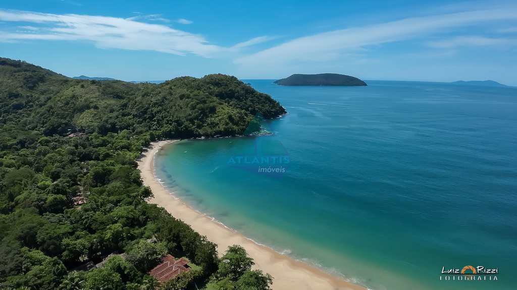 Casa em Ubatuba, no bairro Praia Grande do Bonete