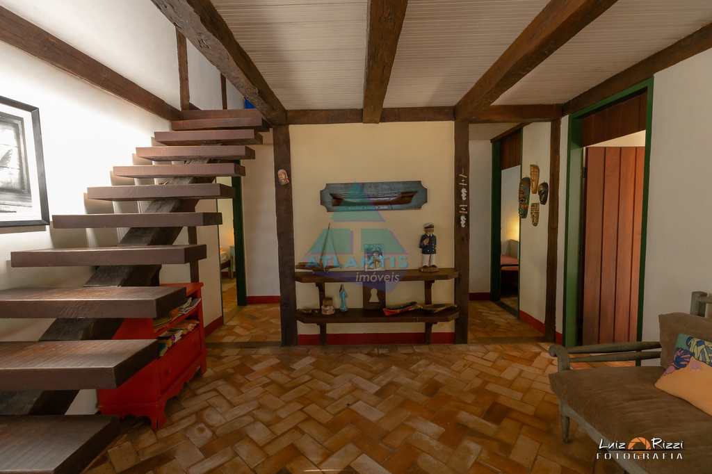 Casa em Ubatuba, no bairro Praia Grande do Bonete