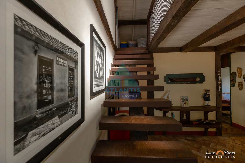 Casa em Ubatuba, no bairro Praia Grande do Bonete