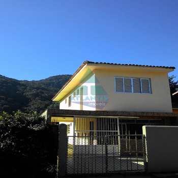 Casa em Ubatuba, bairro Perequê Mirim
