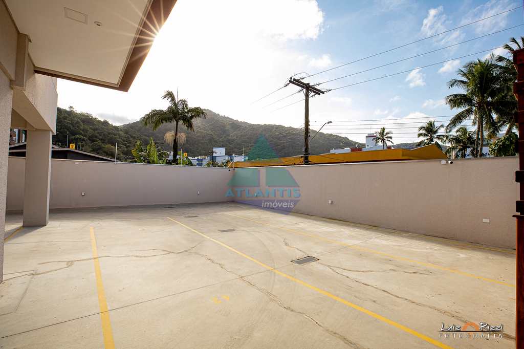 Cobertura em Ubatuba, no bairro Praia das Toninhas