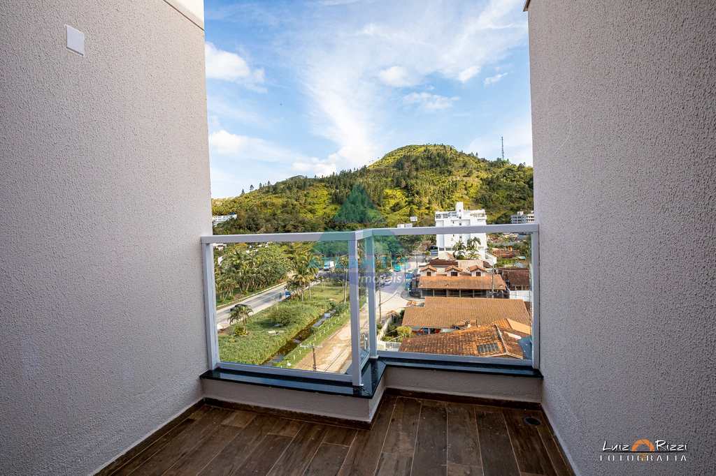 Cobertura em Ubatuba, no bairro Praia das Toninhas