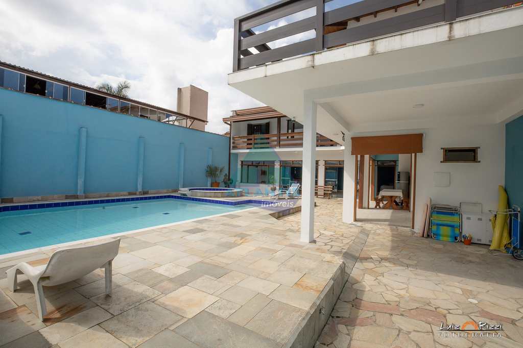 Casa em Ubatuba, no bairro Condomínio Lagoinha