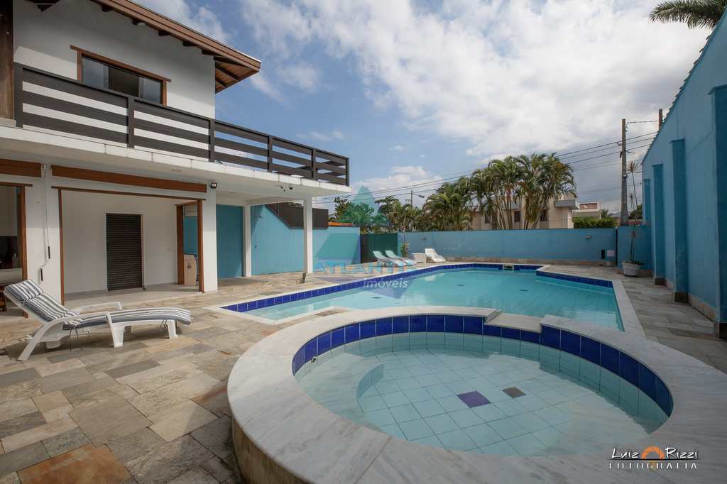Casa em Ubatuba, no bairro Condomínio Lagoinha