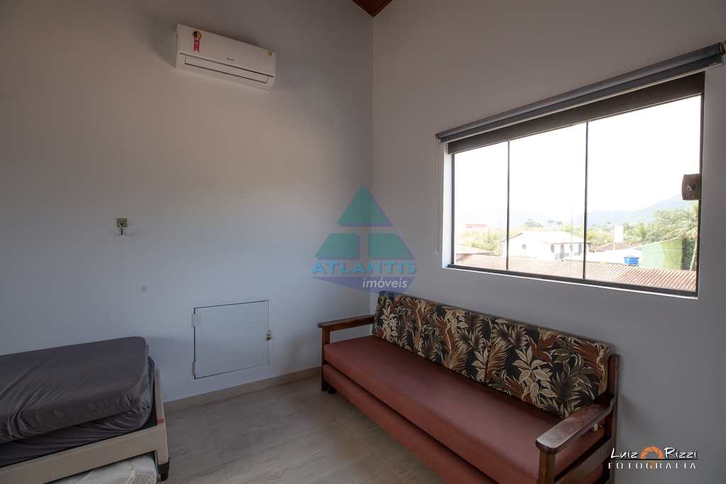 Casa em Ubatuba, no bairro Condomínio Lagoinha
