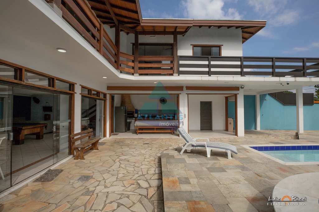 Casa em Ubatuba, no bairro Condomínio Lagoinha