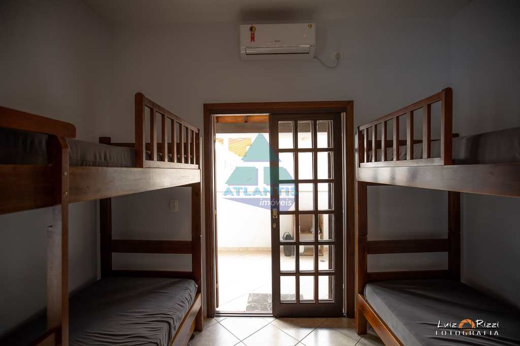 Casa em Ubatuba, no bairro Condomínio Lagoinha