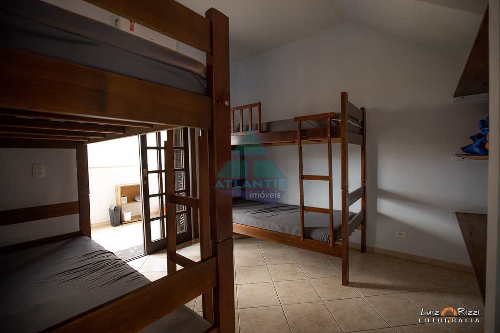 Casa em Ubatuba, no bairro Condomínio Lagoinha