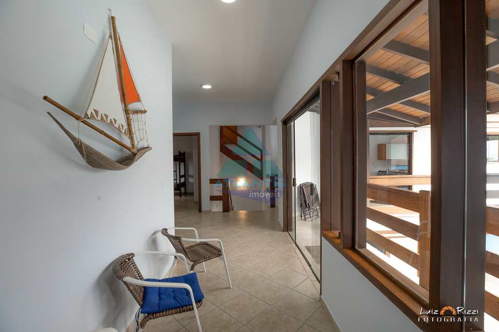 Casa em Ubatuba, no bairro Condomínio Lagoinha