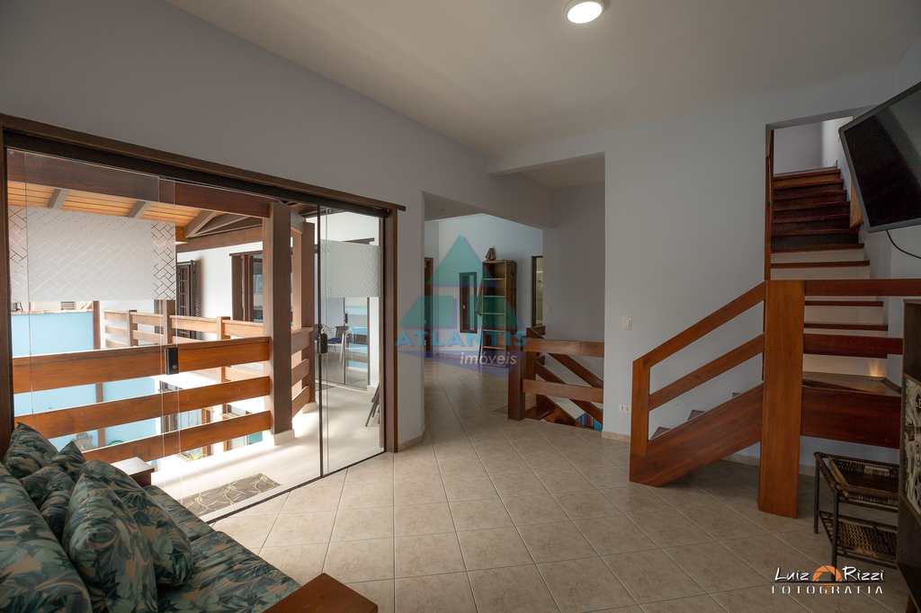 Casa em Ubatuba, no bairro Condomínio Lagoinha
