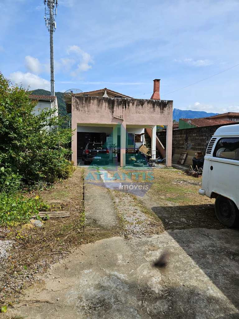 Casa em Ubatuba, no bairro Lagoinha