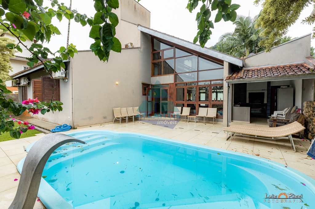 Casa em Ubatuba, no bairro Recanto da Lagoinha