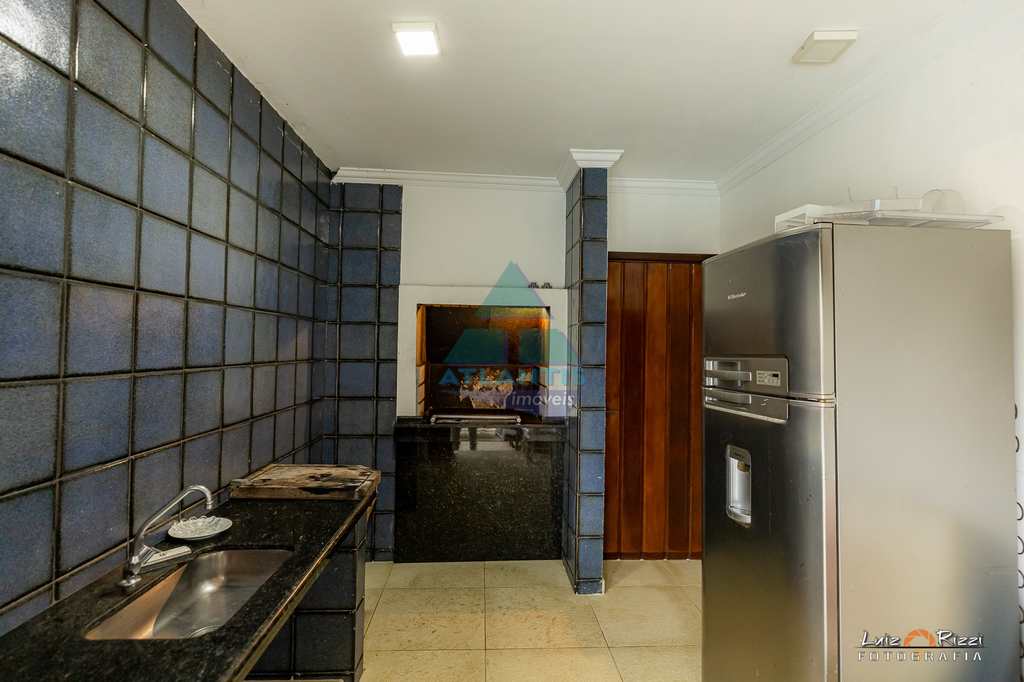 Casa em Ubatuba, no bairro Recanto da Lagoinha