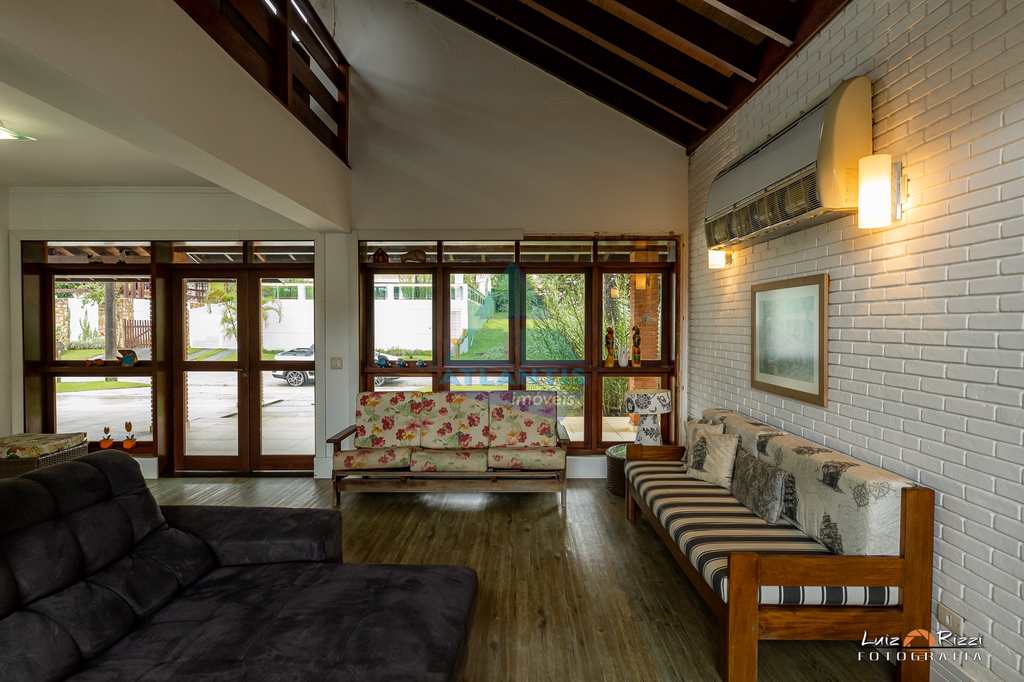 Casa em Ubatuba, no bairro Recanto da Lagoinha