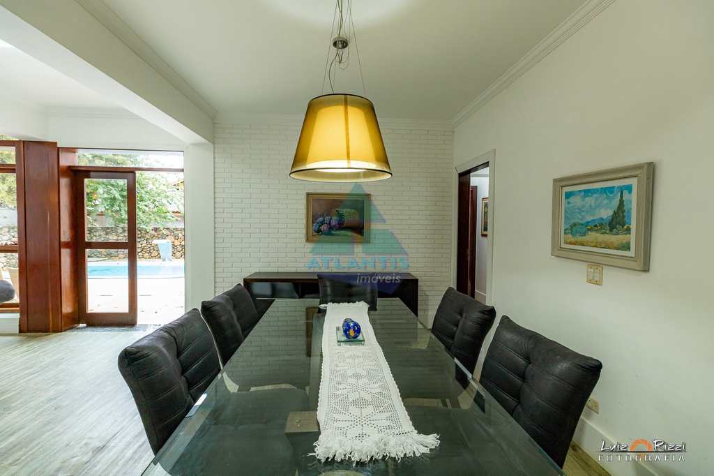 Casa em Ubatuba, no bairro Recanto da Lagoinha