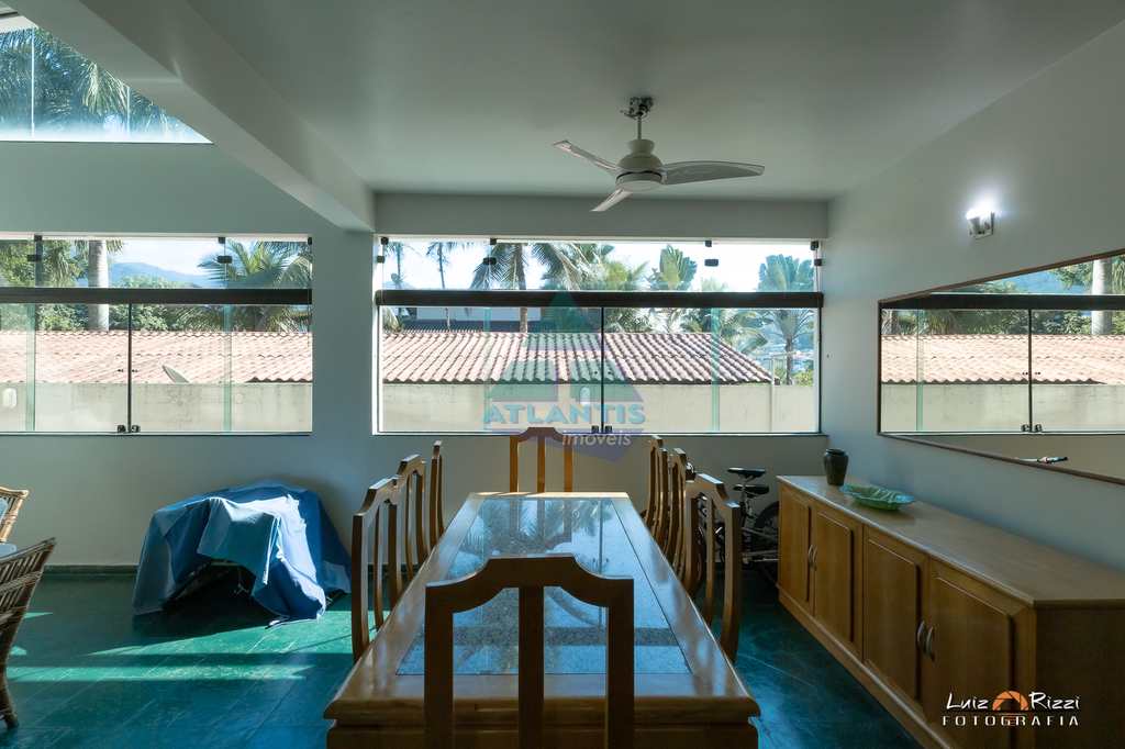 Casa em Ubatuba, no bairro Recanto da Lagoinha