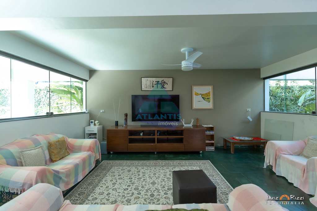 Casa em Ubatuba, no bairro Recanto da Lagoinha