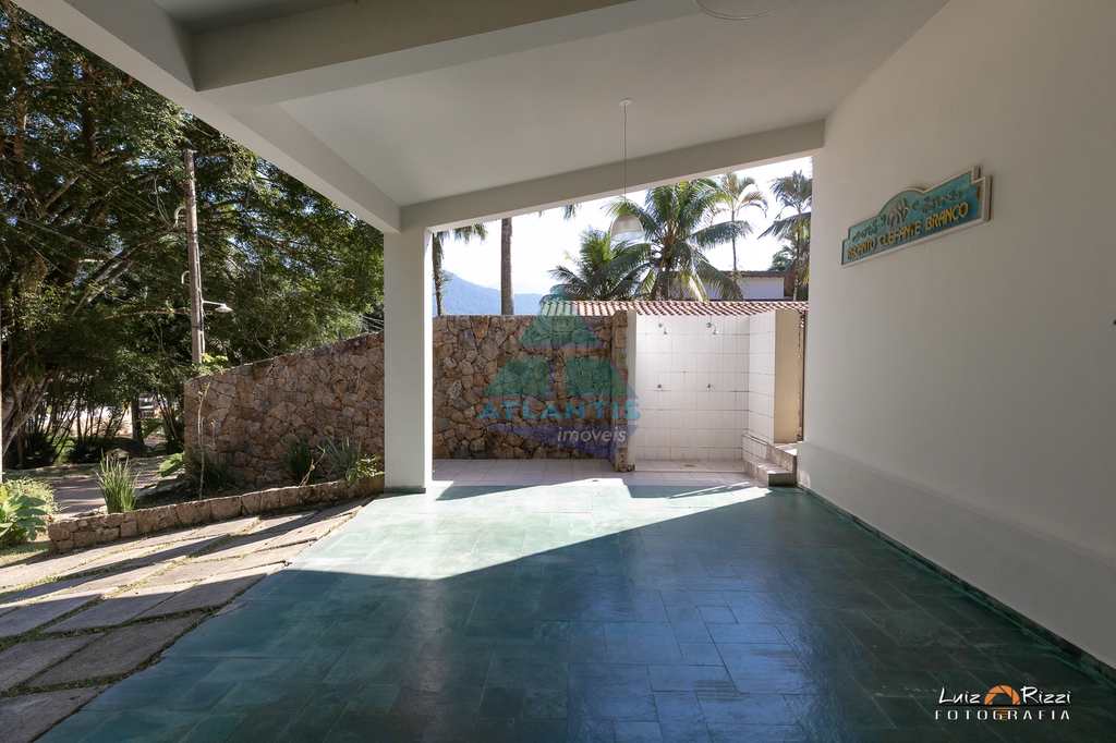 Casa em Ubatuba, no bairro Recanto da Lagoinha