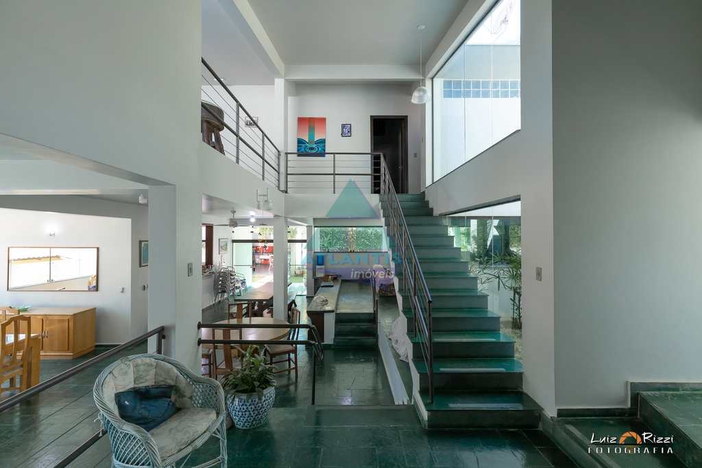 Casa em Ubatuba, no bairro Recanto da Lagoinha
