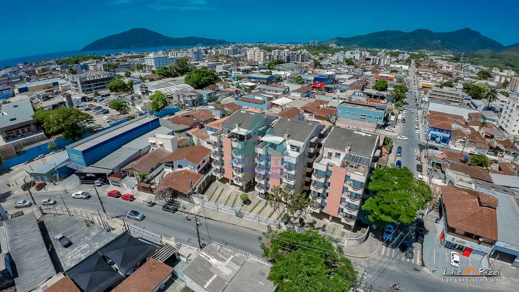 Cobertura em Ubatuba, no bairro Centro