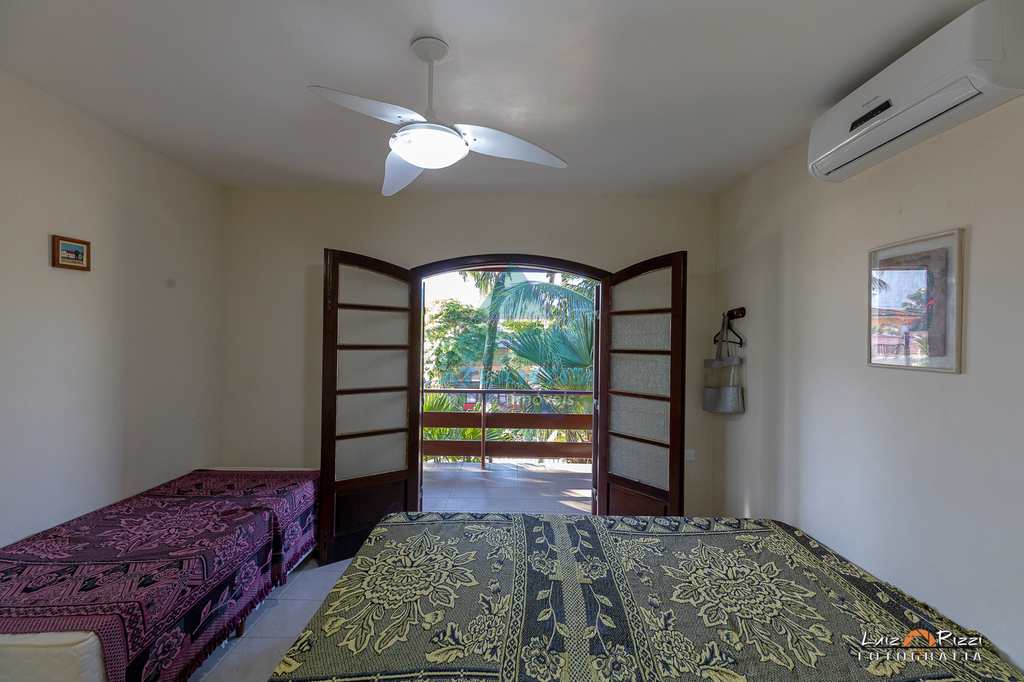 Casa em Ubatuba, no bairro Condomínio Lagoinha