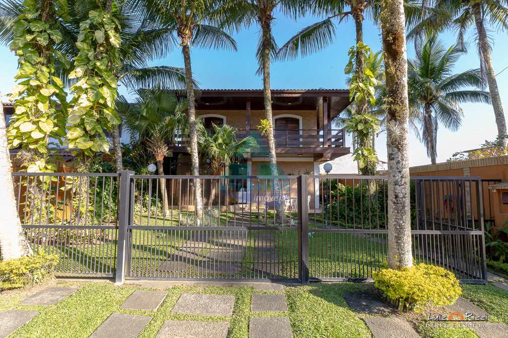 Casa em Ubatuba, no bairro Condomínio Lagoinha