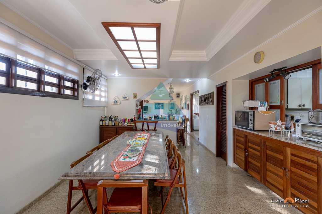 Casa em Ubatuba, no bairro Condomínio Lagoinha
