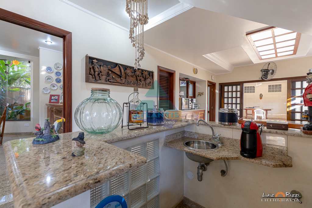 Casa em Ubatuba, no bairro Condomínio Lagoinha