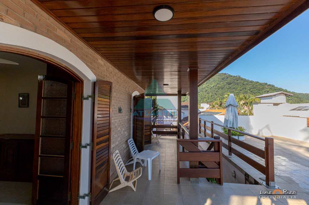 Casa em Ubatuba, no bairro Condomínio Lagoinha