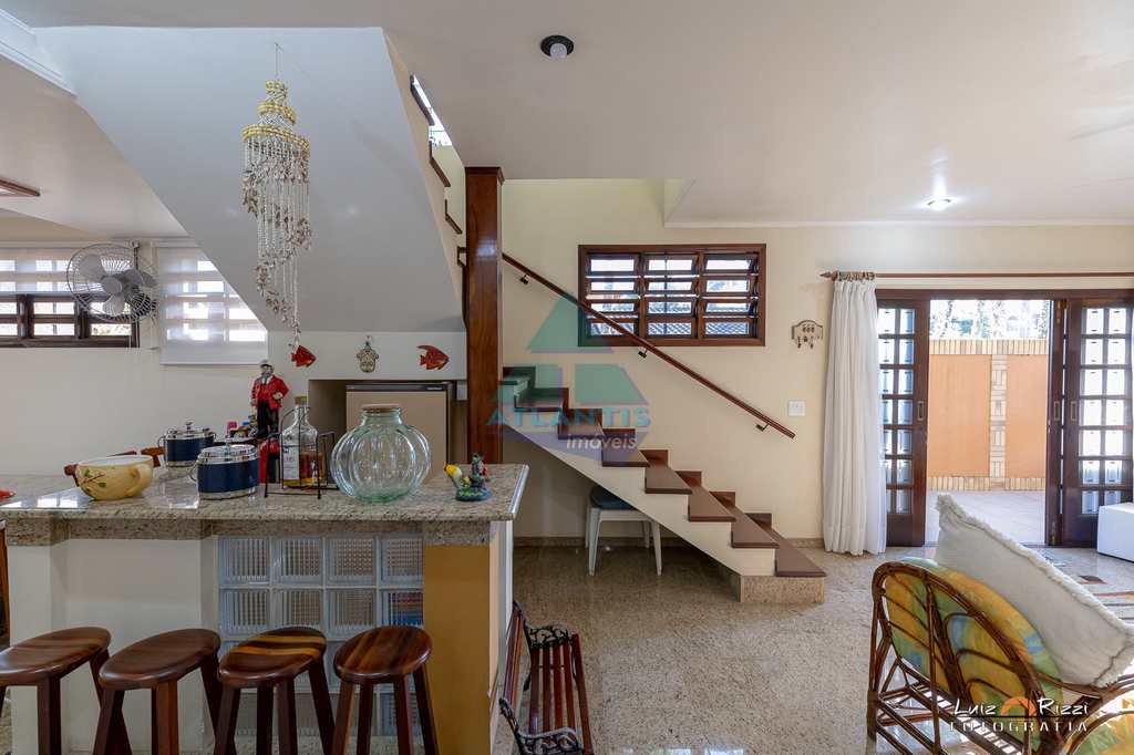 Casa em Ubatuba, no bairro Condomínio Lagoinha